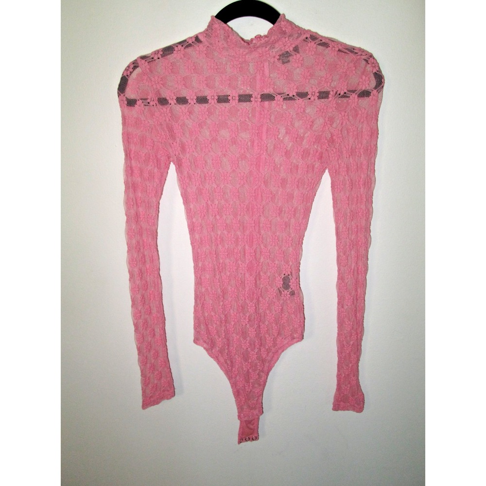 Bardot Bodysuit‎ Size X-Small  Pink Lace Vezza  Mockneck Long Sleeves